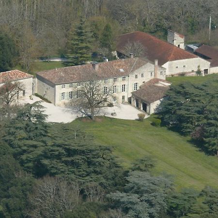 Domaine De Lamassas Bed and Breakfast Hautefage-la-Tour Exteriör bild